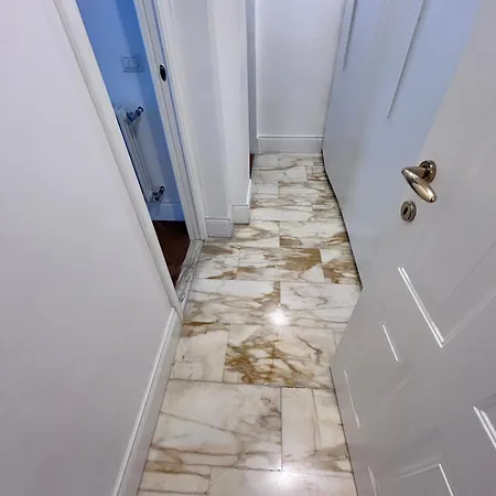 Realty Company Piazza Venezia * Рим